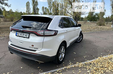 Внедорожник / Кроссовер Ford Edge 2015 в Каменском