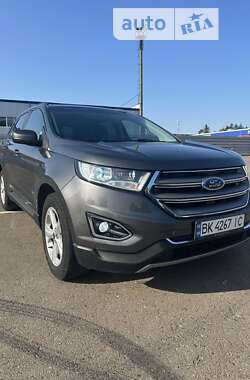 Позашляховик / Кросовер Ford Edge 2017 в Рівному