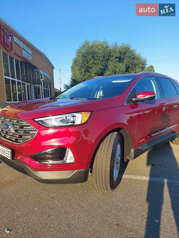 Внедорожник / Кроссовер Ford Edge 2019 в Киеве