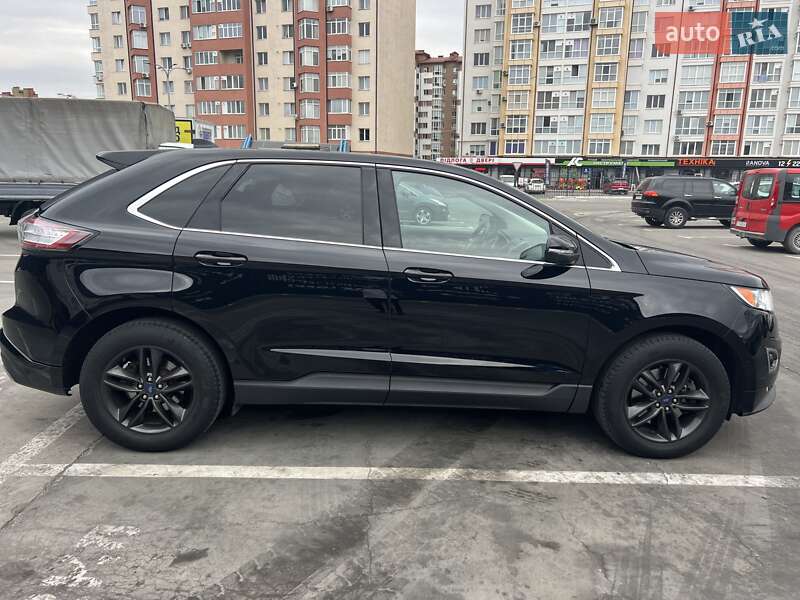 Позашляховик / Кросовер Ford Edge 2016 в Івано-Франківську