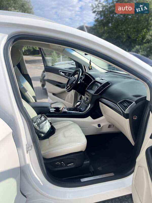 Внедорожник / Кроссовер Ford Edge 2016 в Полтаве