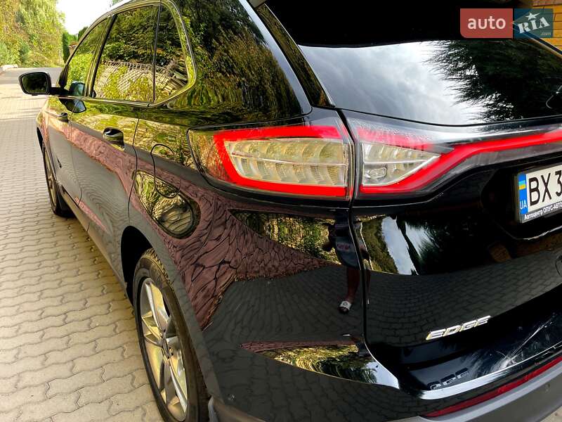 Внедорожник / Кроссовер Ford Edge 2016 в Хмельницком