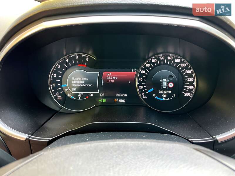 Внедорожник / Кроссовер Ford Edge 2016 в Хмельницком