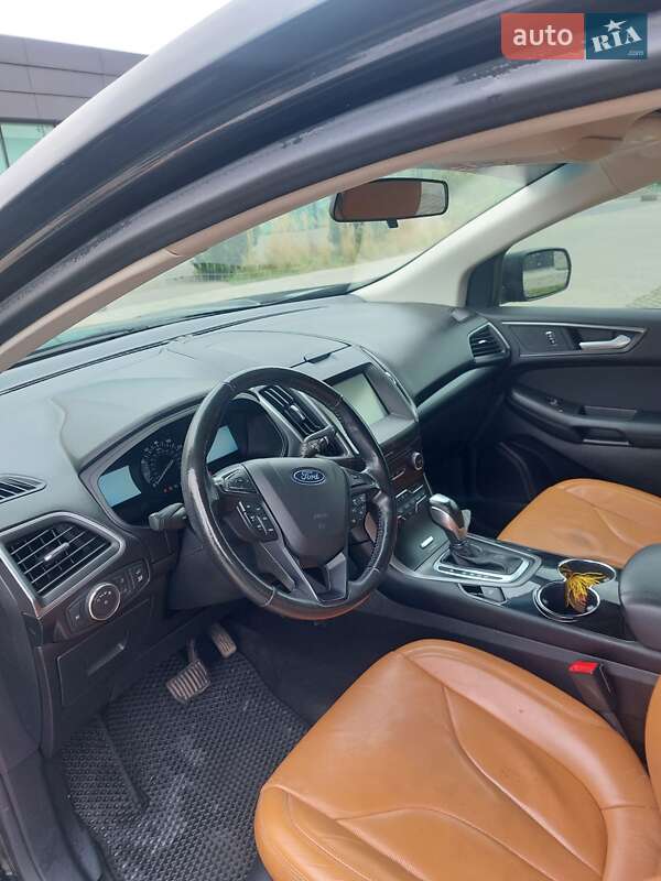 Внедорожник / Кроссовер Ford Edge 2017 в Хмельницком