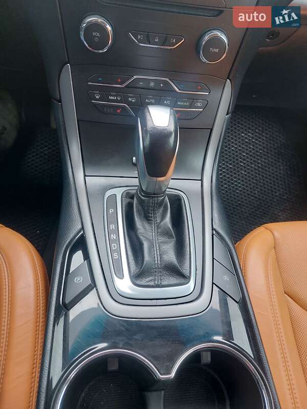 Внедорожник / Кроссовер Ford Edge 2017 в Хмельницком