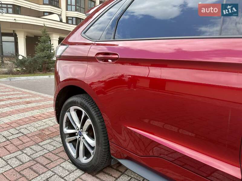 Внедорожник / Кроссовер Ford Edge 2016 в Ивано-Франковске