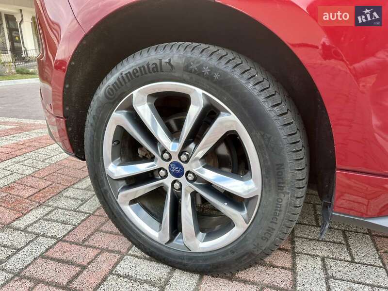 Внедорожник / Кроссовер Ford Edge 2016 в Ивано-Франковске