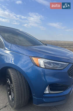 Позашляховик / Кросовер Ford Edge 2019 в Дніпрі