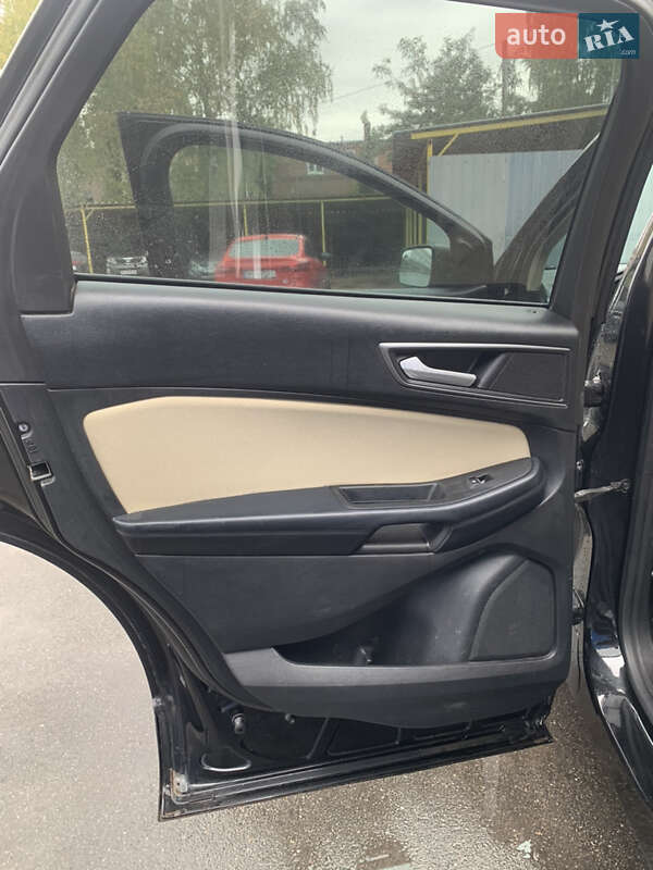 Внедорожник / Кроссовер Ford Edge 2015 в Сумах