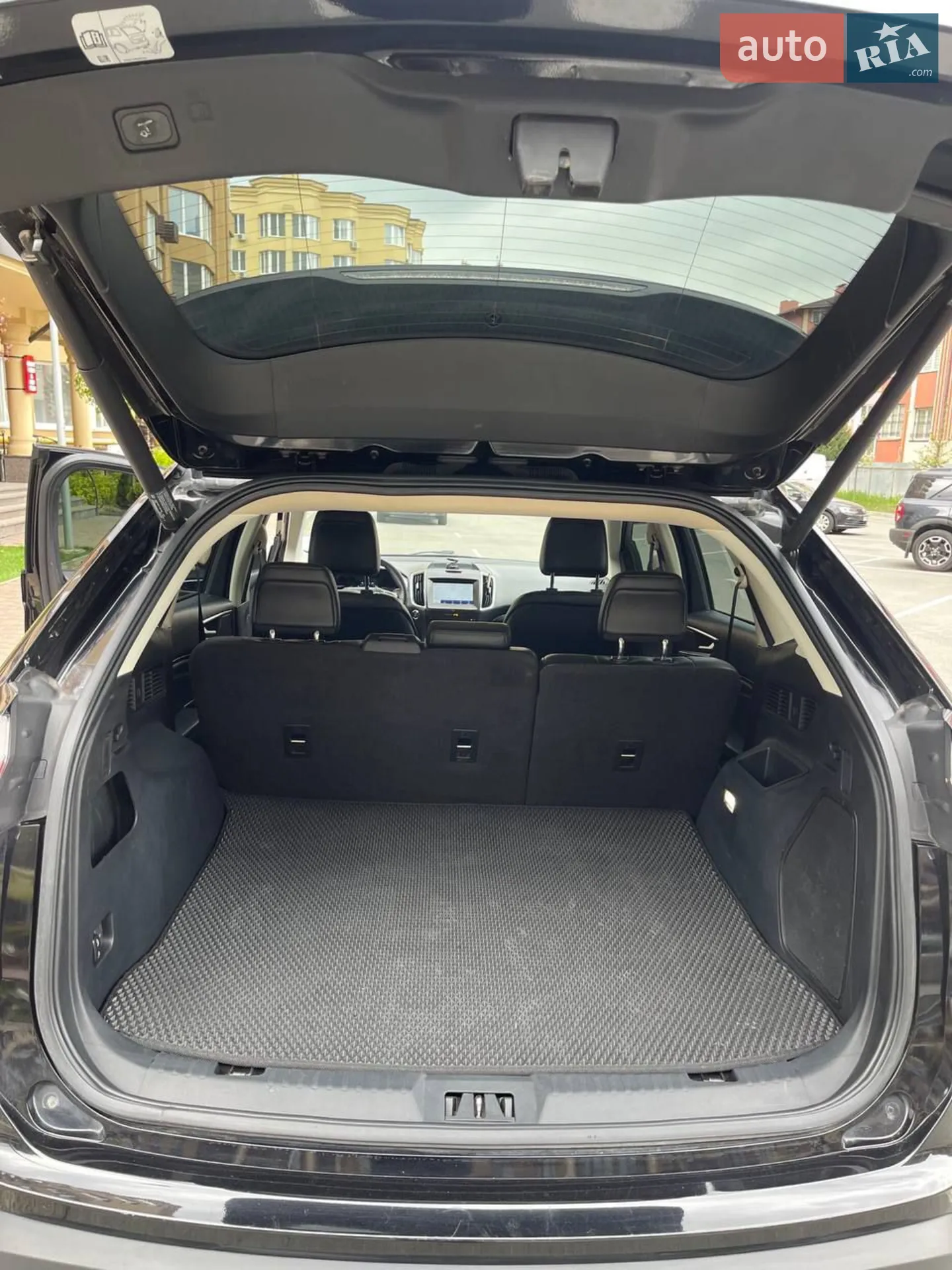 2019 Ford Edge - мініатюра 17