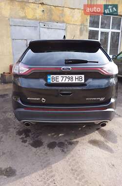 Позашляховик / Кросовер Ford Edge 2015 в Казанці