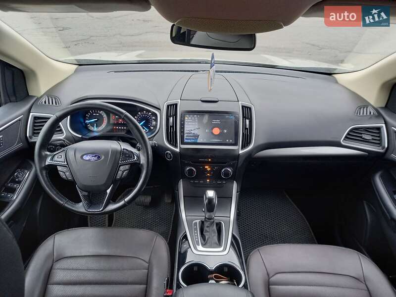 Внедорожник / Кроссовер Ford Edge 2017 в Хмельницком