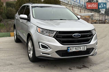 Внедорожник / Кроссовер Ford Edge 2016 в 