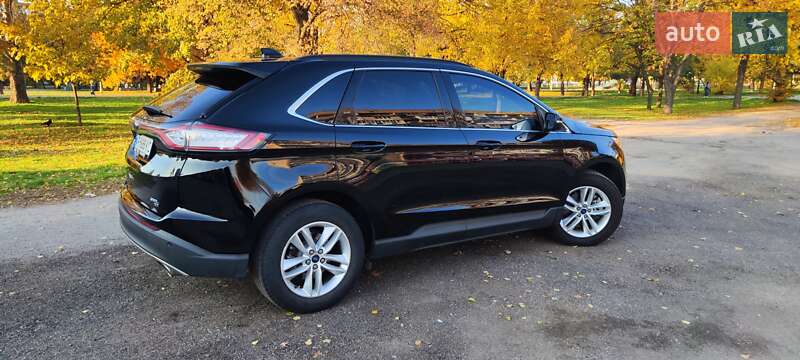 Позашляховик / Кросовер Ford Edge 2018 в Запоріжжі