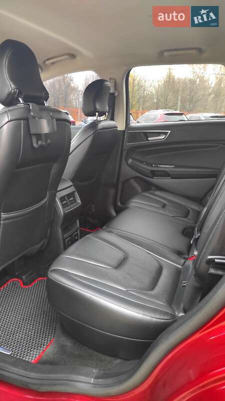 Внедорожник / Кроссовер Ford Edge 2015 в Горишних Плавнях