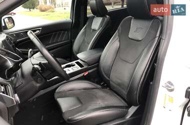 Внедорожник / Кроссовер Ford Edge 2021 в 