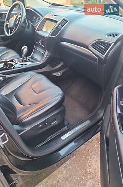 Позашляховик / Кросовер Ford Edge 2015 в Полтаві