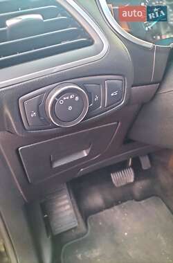 Позашляховик / Кросовер Ford Edge 2015 в Полтаві