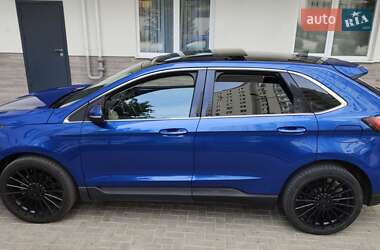 Внедорожник / Кроссовер Ford Edge 2020 в 