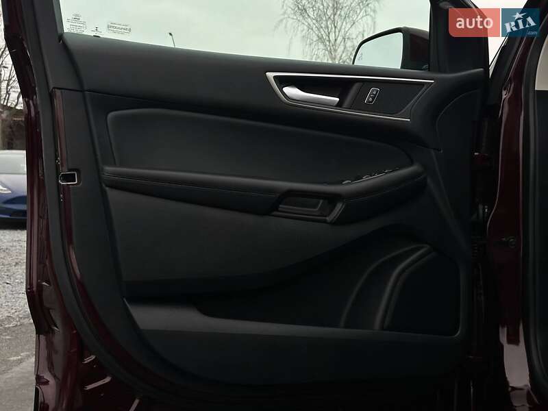 Позашляховик / Кросовер Ford Edge 2019 в Рівному