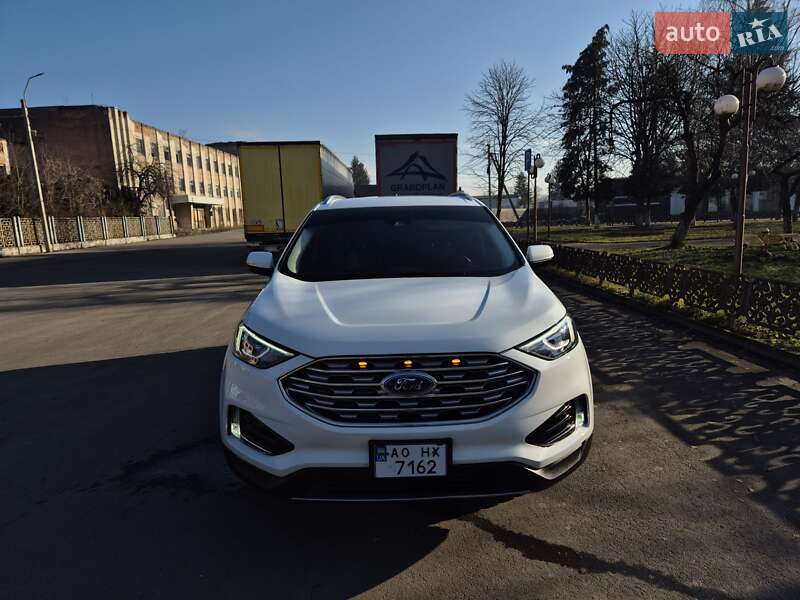 Позашляховик / Кросовер Ford Edge 2020 в Тячеві