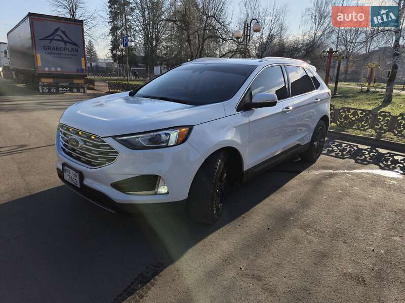 Позашляховик / Кросовер Ford Edge 2020 в Тячеві