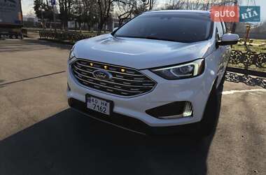 Позашляховик / Кросовер Ford Edge 2020 в Тячеві