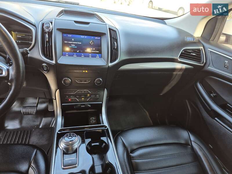 Позашляховик / Кросовер Ford Edge 2020 в Тячеві