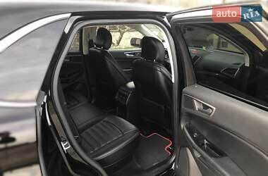 Внедорожник / Кроссовер Ford Edge 2016 в Тернополе