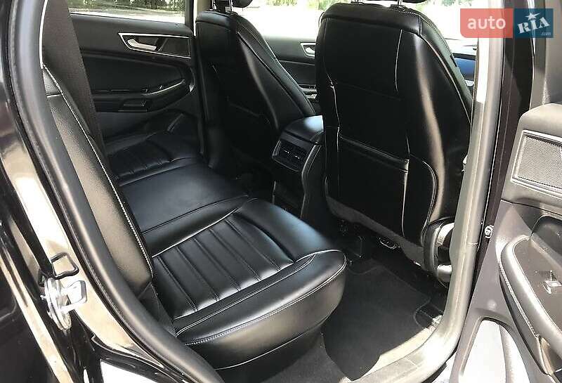 Внедорожник / Кроссовер Ford Edge 2019 в Киеве