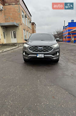 Внедорожник / Кроссовер Ford Edge 2022 в 