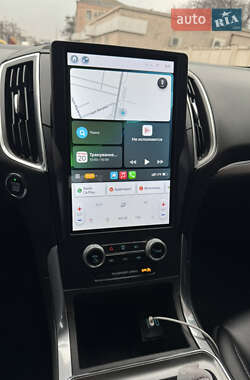 Внедорожник / Кроссовер Ford Edge 2022 в 