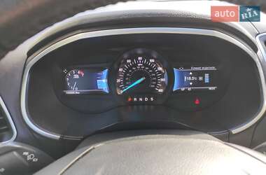 Внедорожник / Кроссовер Ford Edge 2016 в 