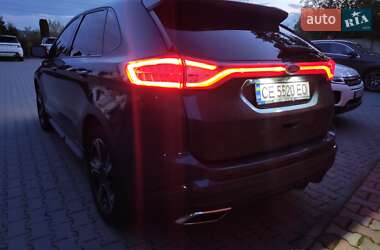 Внедорожник / Кроссовер Ford Edge 2016 в 