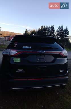 Внедорожник / Кроссовер Ford Edge 2016 в 