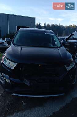 Внедорожник / Кроссовер Ford Edge 2016 в 