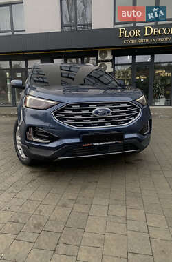 Внедорожник / Кроссовер Ford Edge 2018 в 
