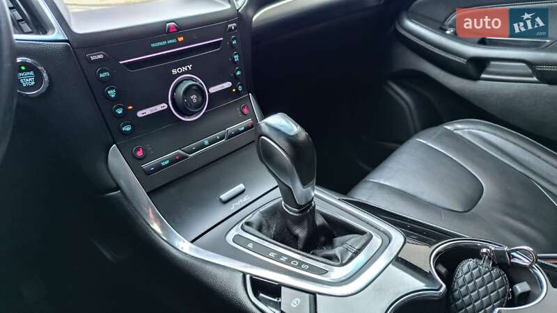 Внедорожник / Кроссовер Ford Edge 2016 в Чернигове