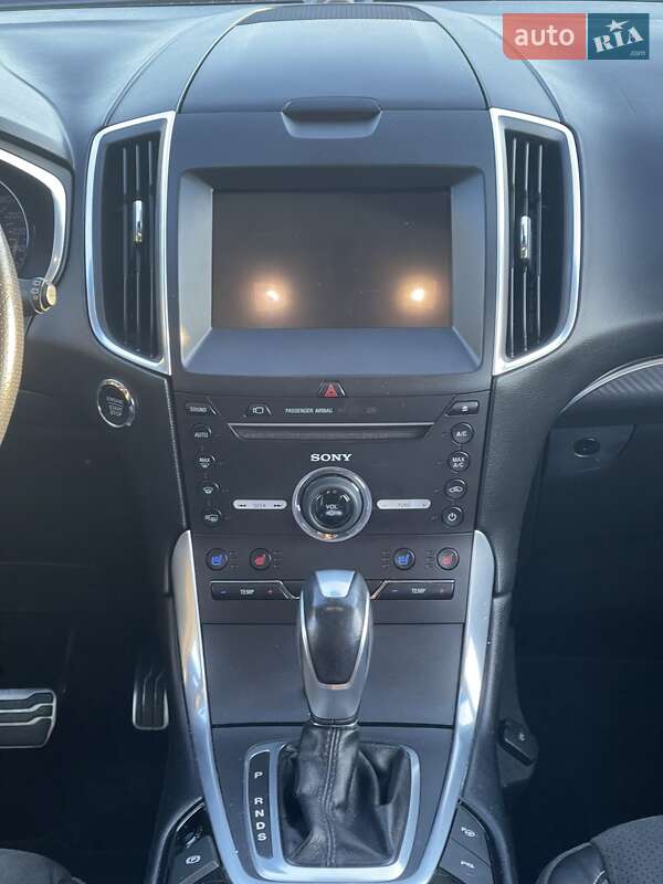 Внедорожник / Кроссовер Ford Edge 2016 в Киеве