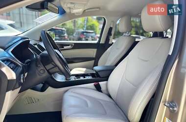 Внедорожник / Кроссовер Ford Edge 2020 в 