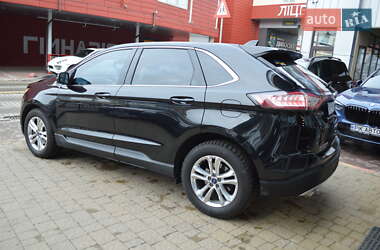 Внедорожник / Кроссовер Ford Edge 2015 в 