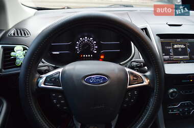 Внедорожник / Кроссовер Ford Edge 2015 в 