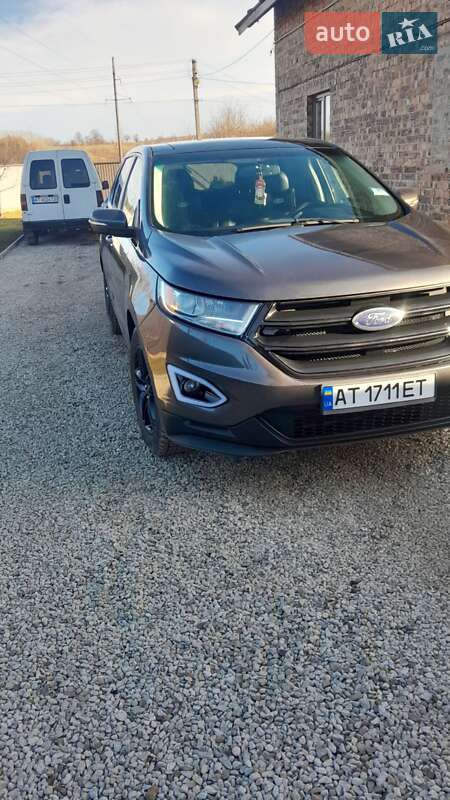 Позашляховик / Кросовер Ford Edge 2016 в Івано-Франківську