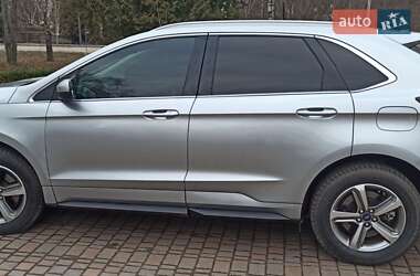 Внедорожник / Кроссовер Ford Edge 2022 в 
