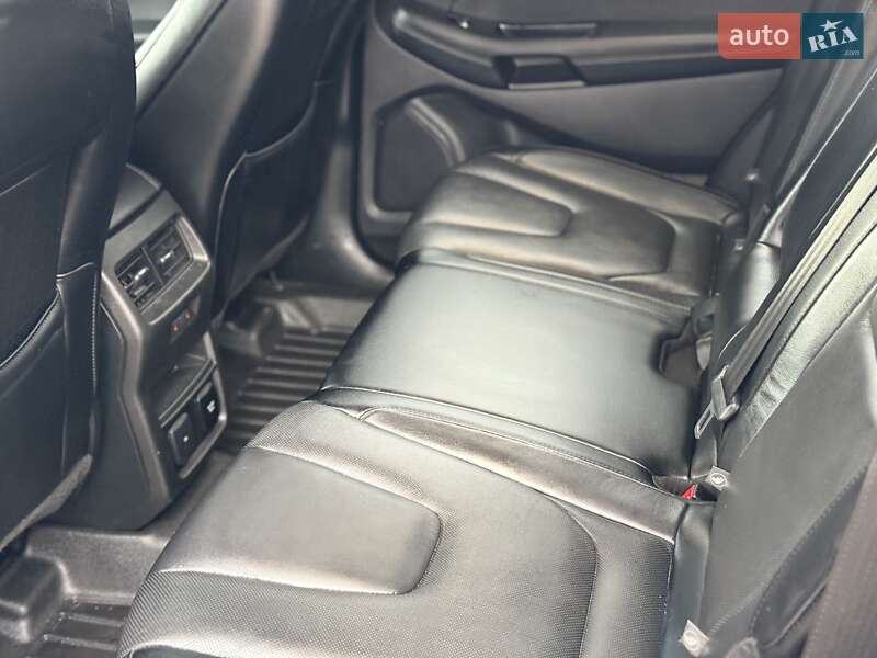 Внедорожник / Кроссовер Ford Edge 2019 в Александрие