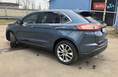 Внедорожник / Кроссовер Ford Edge 2018 в 