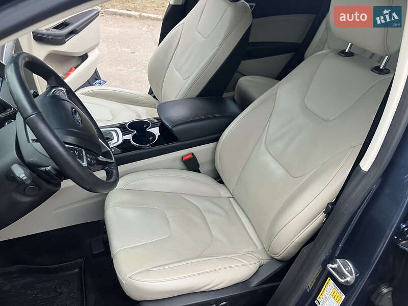 Внедорожник / Кроссовер Ford Edge 2018 в Киеве