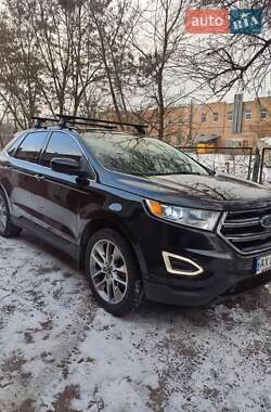 Внедорожник / Кроссовер Ford Edge 2015 в 