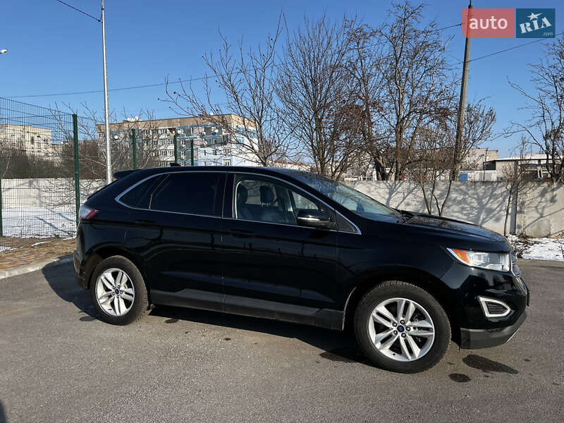 Внедорожник / Кроссовер Ford Edge 2017 в Синельниково