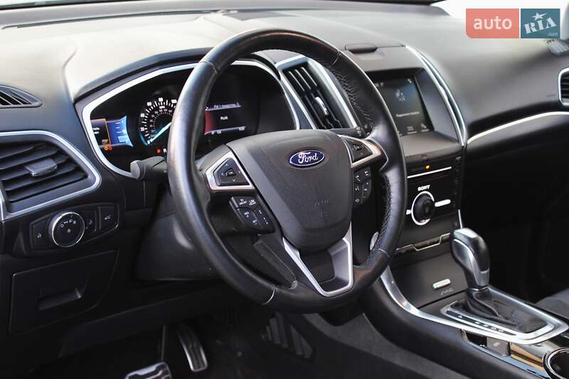 Внедорожник / Кроссовер Ford Edge 2016 в Одессе